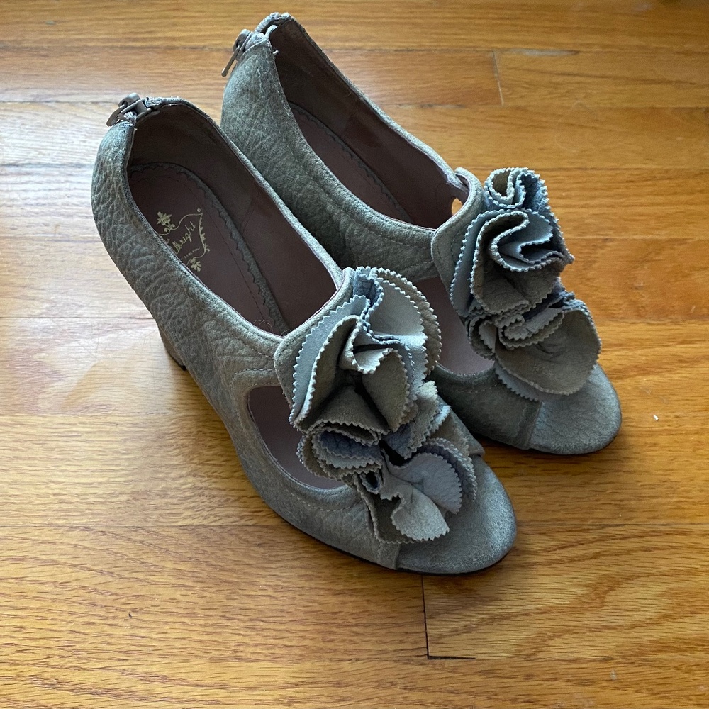 Miss Albright ruffled heels